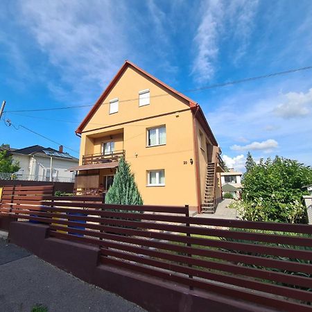 Katalin Apartmanhaz Miskolc Exterior photo