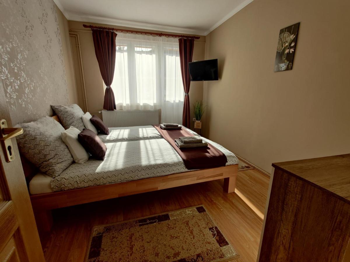 Katalin Apartmanhaz Miskolc Exterior photo